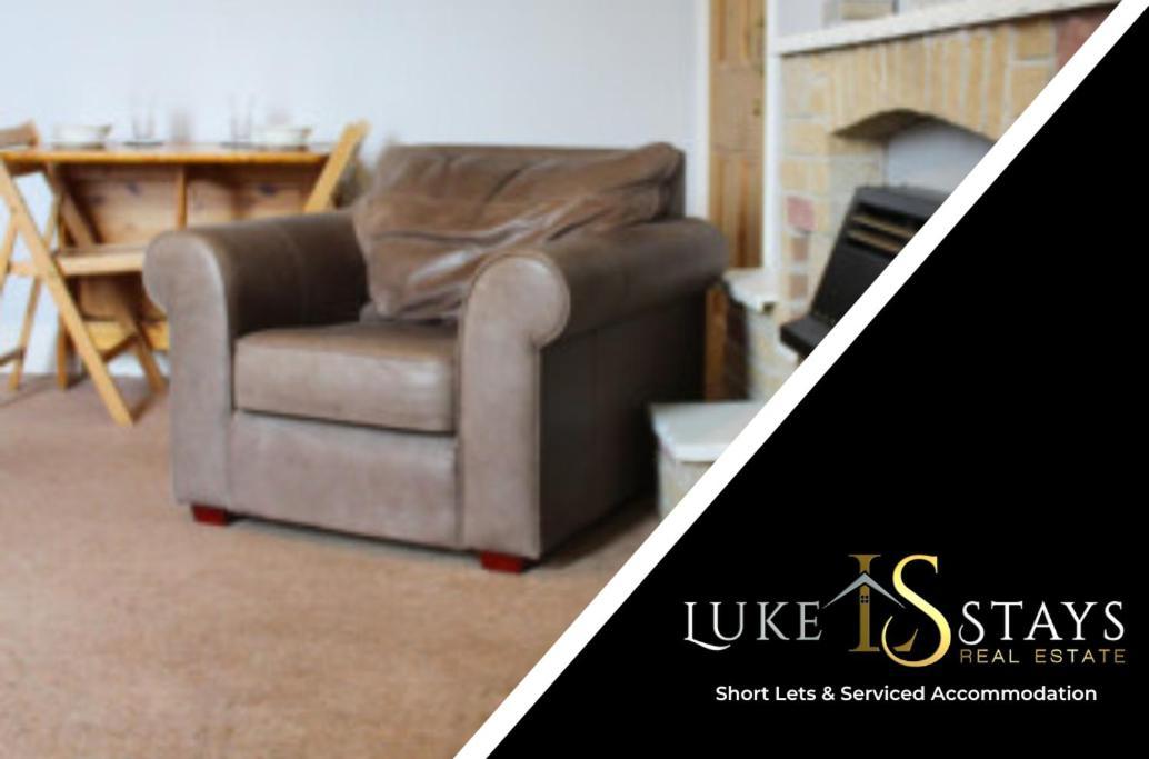 Luke Stays - Tamworth Road Newcastle upon Tyne Buitenkant foto